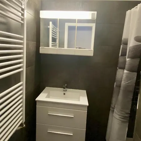 1516 - Duenenresidenz Wg 6 דירה *